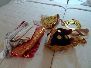 インドネシア伝統舞踊の踊り子の衣装を着たよ