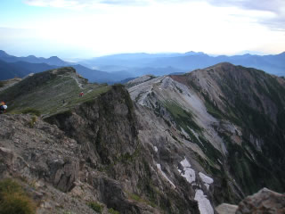 写真：稜線がはっきり見える